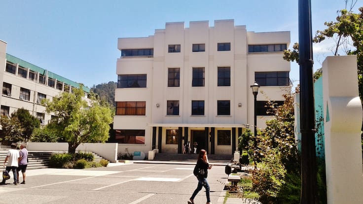 “Necesitamos una solución”: intento de suicidio en facultad de Derecho de la UdeC reabre debate por salud mental y protocolos