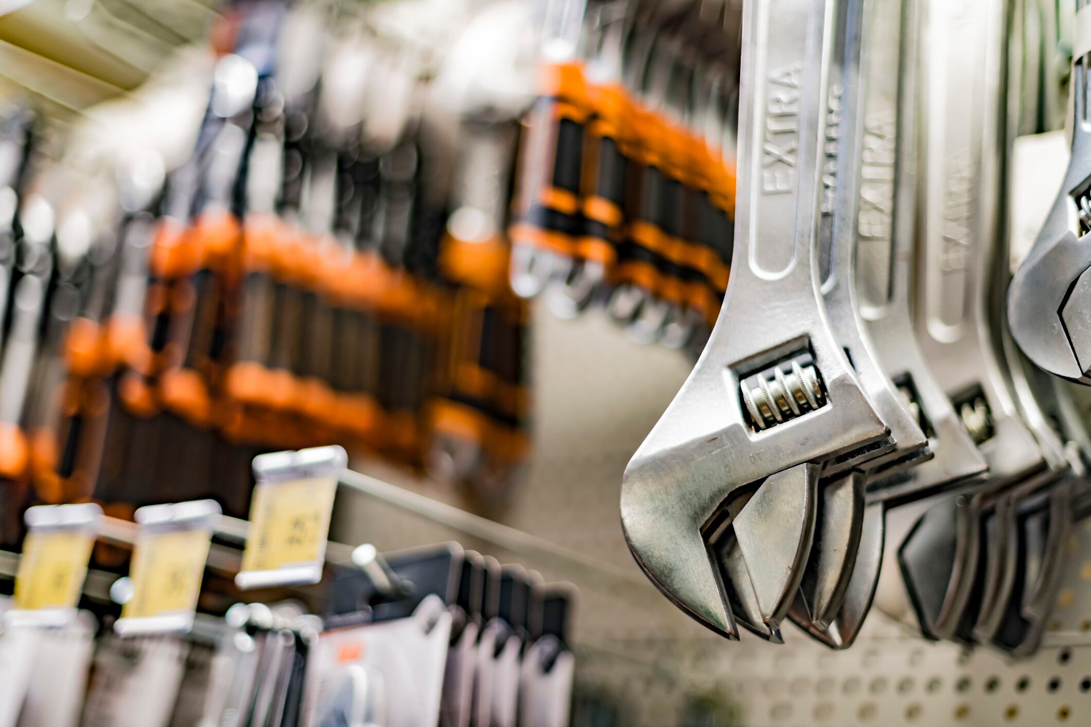 Cadena de venta de artículos para la construcción