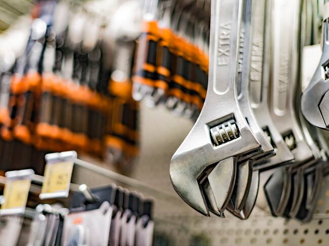 Cadena de venta de artículos para la construcción