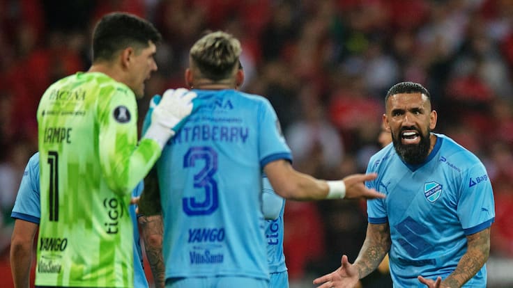 Ronnie Fernández acusa racismo en Bolivia para dejar la liga y su futuro estaría en México