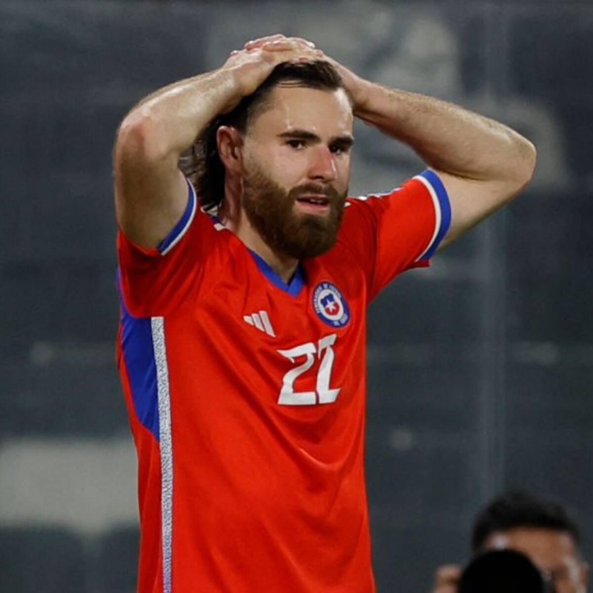 A jugar sin reclamar: los cuatro jugadores de La Roja que corren riesgo de quedarse fuera del duelo ante Ecuador