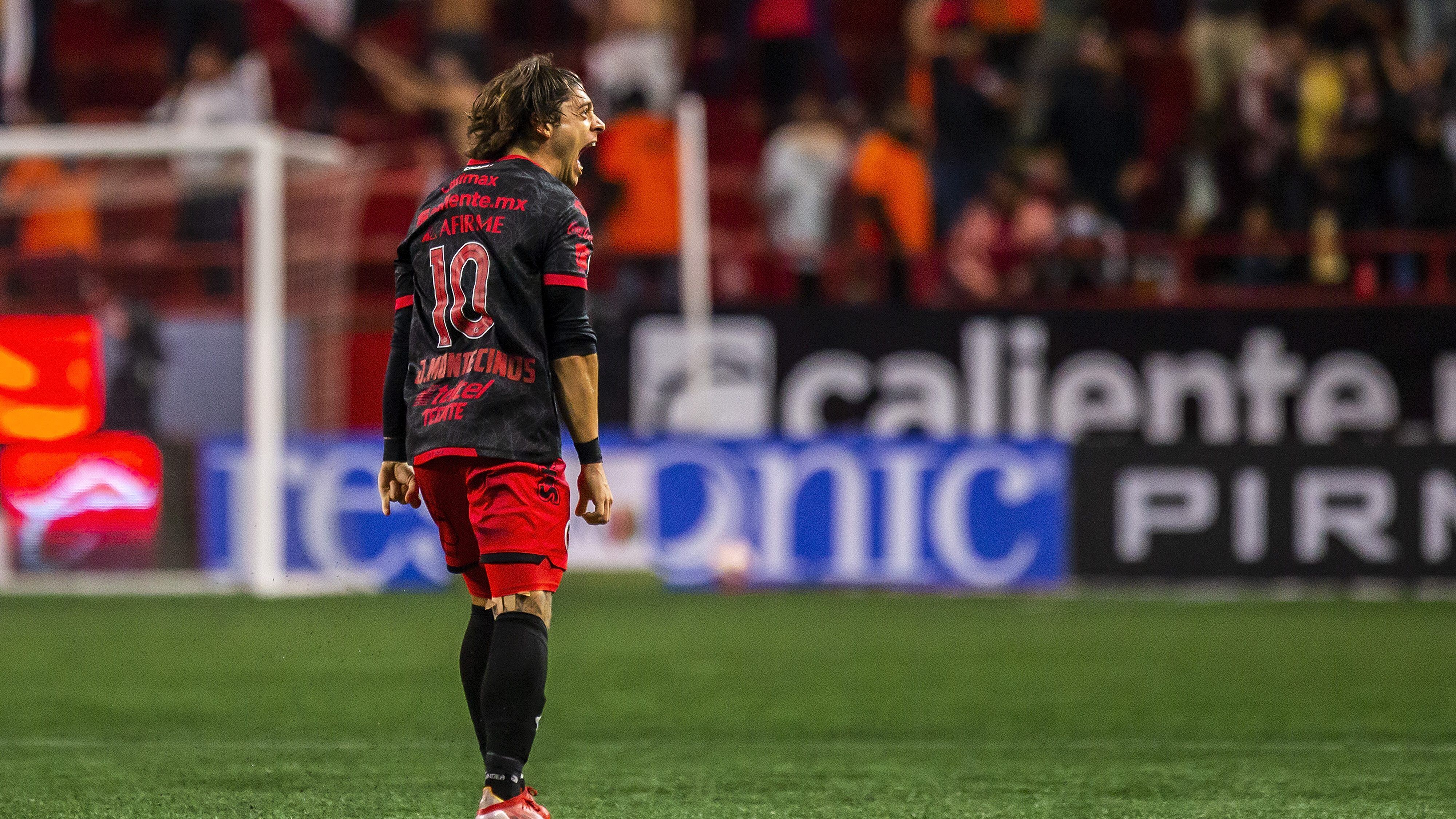 Joaquín Montecinos convierte en victoria de Xolos ante el América
