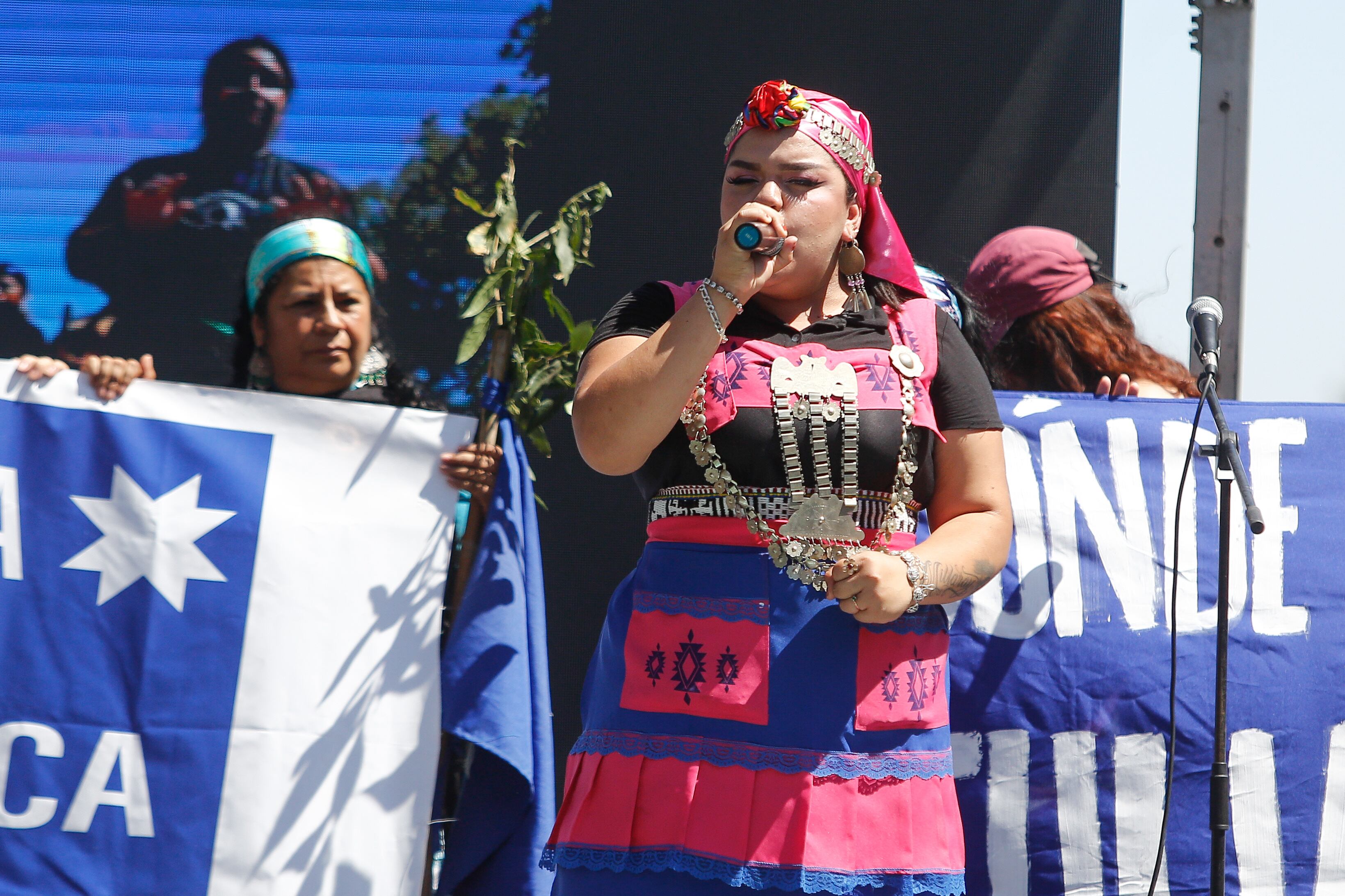08 DE MARZO DE 2025 / SANTIAGOMarcha conmemorativa del Día Internacional de La Mujer por la Alameda en Santiago, movimientos feministas se manifiestan 
FOTO: DIEGO MARTIN/AGENCIAUNO