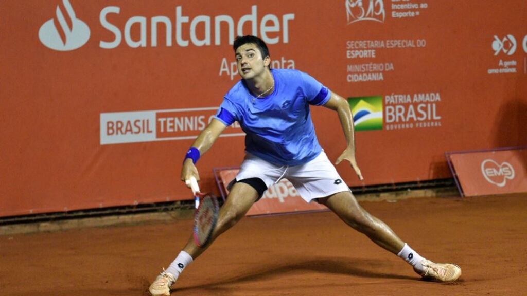 Tomás Barrios no pudo superar la maratón de tenis y cae en la final del Challenger de Piracicaba