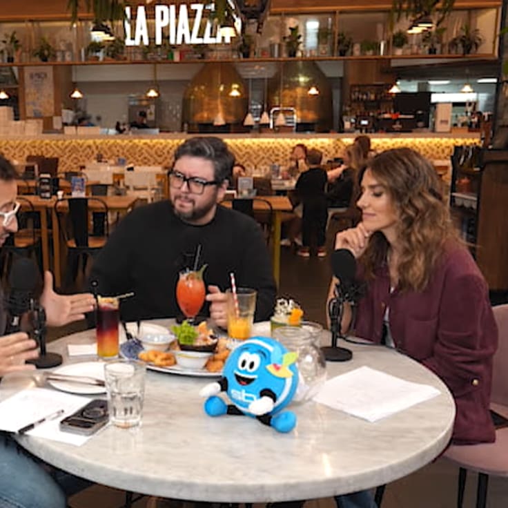 “Mira guatón cu…”: desclasifican feo encontrón de Eduardo Fuentes y María Luisa Godoy con hombre de la TV