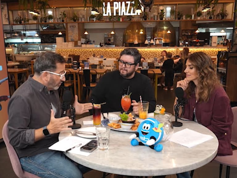 “Mira guatón cu…”: desclasifican feo encontrón de Eduardo Fuentes y María Luisa Godoy con hombre de la TV