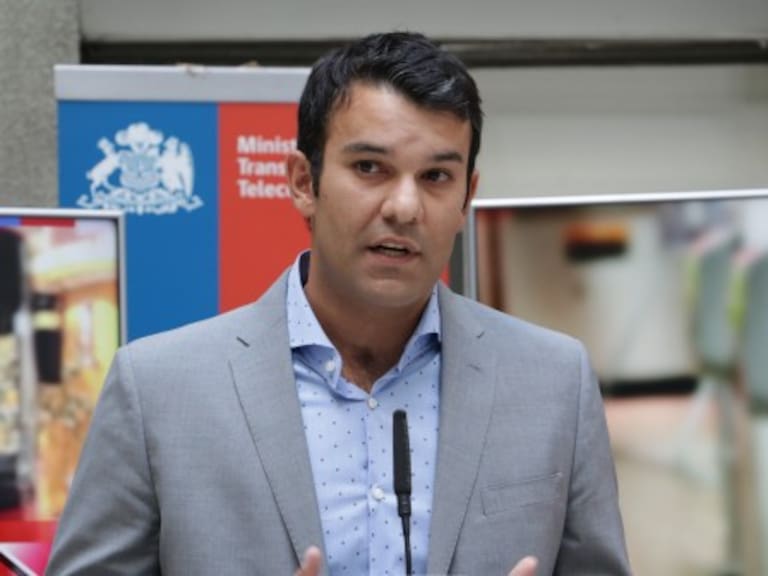 Director de transporte público de la Región Metropolitana: «Se asemejó mucho el movimiento vehicular a un súper lunes de marzo, siendo un día domingo»