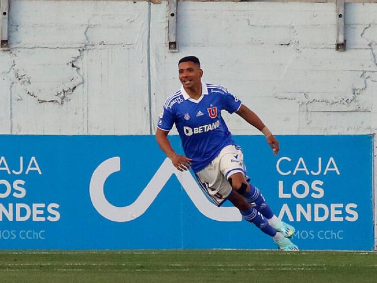 El gol con que Cristian Palacios igualó ante Católica e ilusiona a toda la U en meterse en las semis de Copa Chile