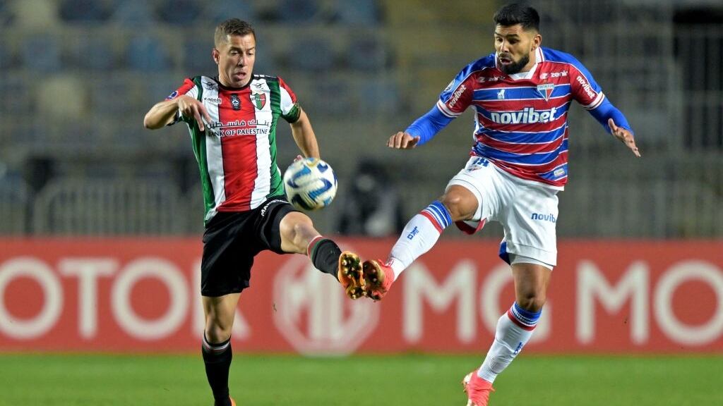 Agustín Farías afronta la eliminación de Palestino en Copa Sudamericana: "Es el mejor tiempo que hemos jugado en el torneo, pero perdimos igual"