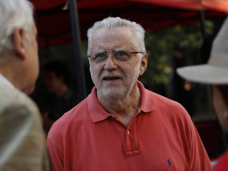 24 de enero del 2020/SANTIAGOMaximo Pacheco, participa del acto de la Juventud Socialista donde lanzan comando juvenil por una Nueva Constitución. En un evento masivo, dirigentes históricos y militantes del PS lanzan la campaña "Pueblo Unido, Pueblo Aprueba", en el marco del Proceso Constituyente.
FOTO: SEBASTIAN BELTRAN GAETE/AGENCIAUNO