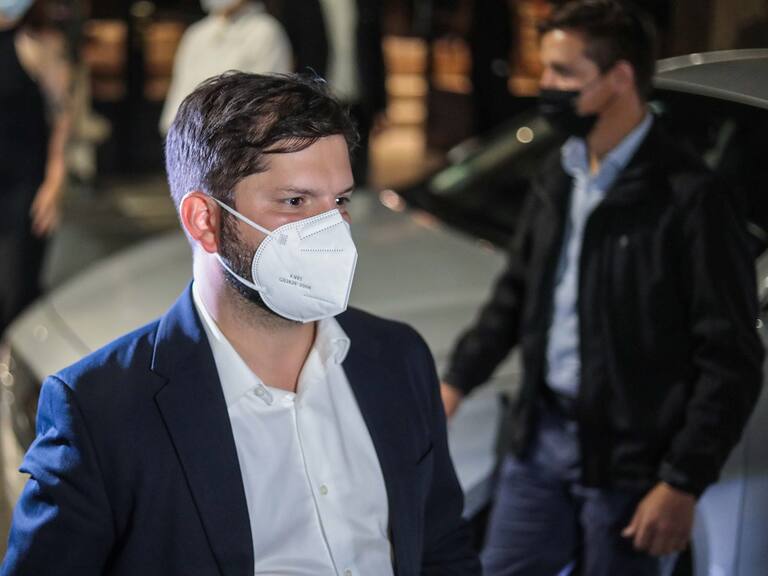 Presidente electo Gabriel Boric se reunió con partidos de Apruebo Dignidad con miras a la conformación de su gabinete