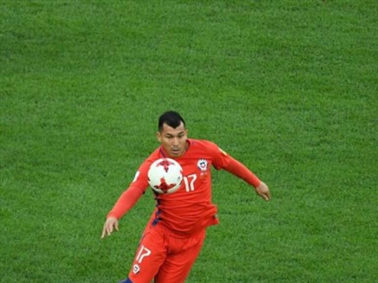 Gary Medel se casará este viernes con Santiago a sus pies