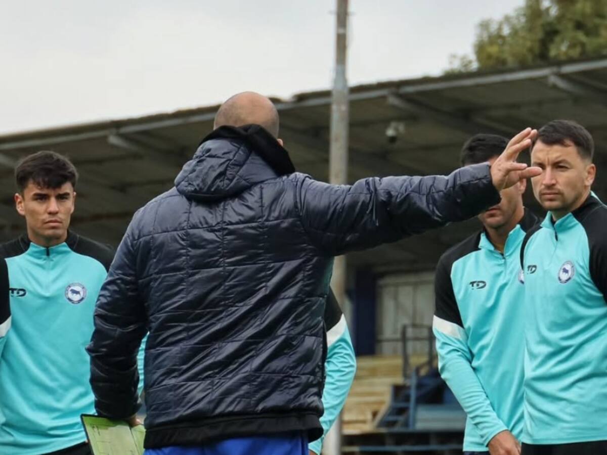 “He llegado a un límite de paciencia; no me gusta que jueguen con mi trabajo ni con el de los jugadores”