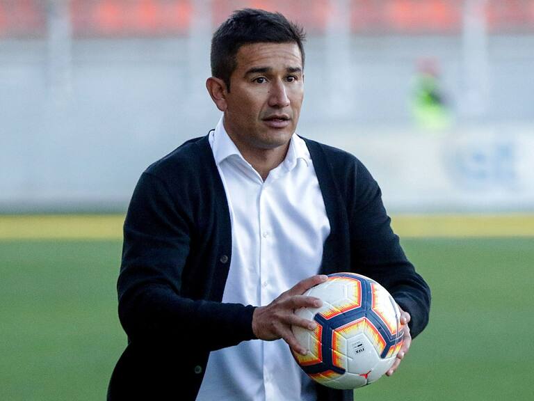 Santiago Wanderers se quedó de nuevo sin técnico tras partida de Víctor Rivero