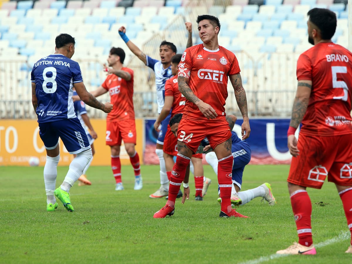 “Nos estamos equivocando mucho en la gestión deportiva del club, a esta altura ya nos da vergüenza”
