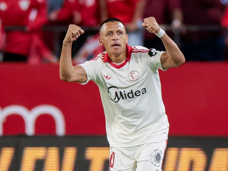 Alexis Sánchez vuelve a brillar y el DT del Sevilla sorprende con este mensaje para el chileno