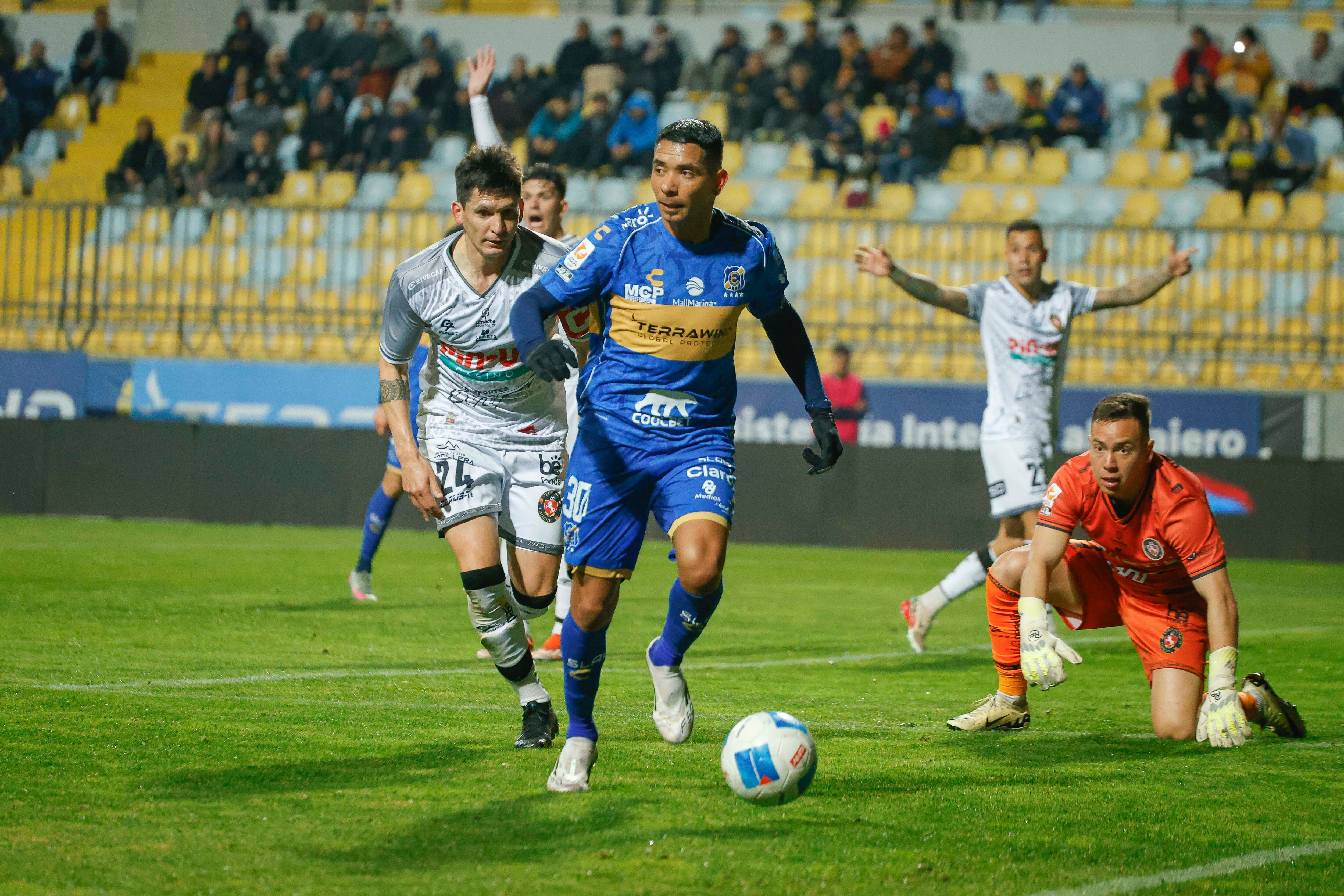 Everton y Deportes Limache repartieron puntos