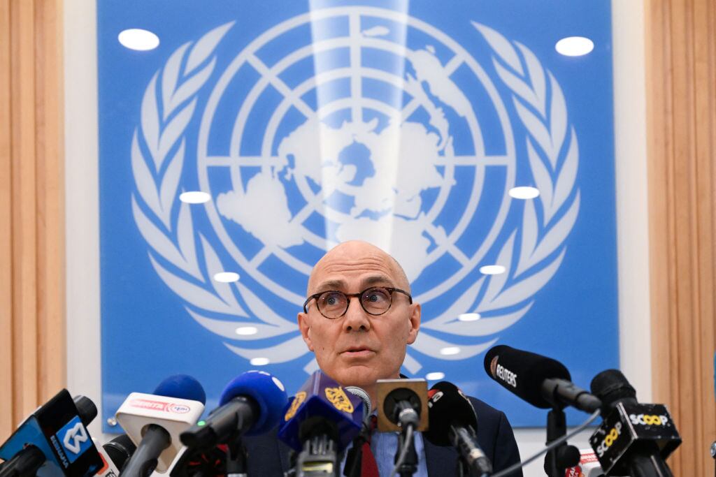 El alto comisionado de ONU por los derechos humanos, Volker Turk, habla con los medios de comunicación