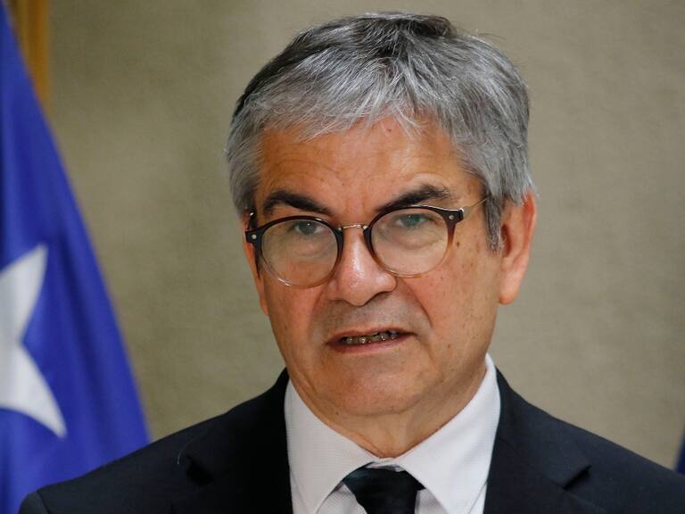 Ministro Marcel por cifras del Imacec: «Es probable pensar en una posible recesión»