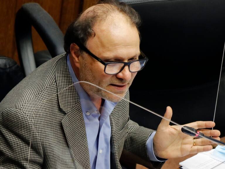 Senador De Urresti (PS) y opción de cambio de gabinete: «Son un par de ministros los que se están llevando toda la gestión»