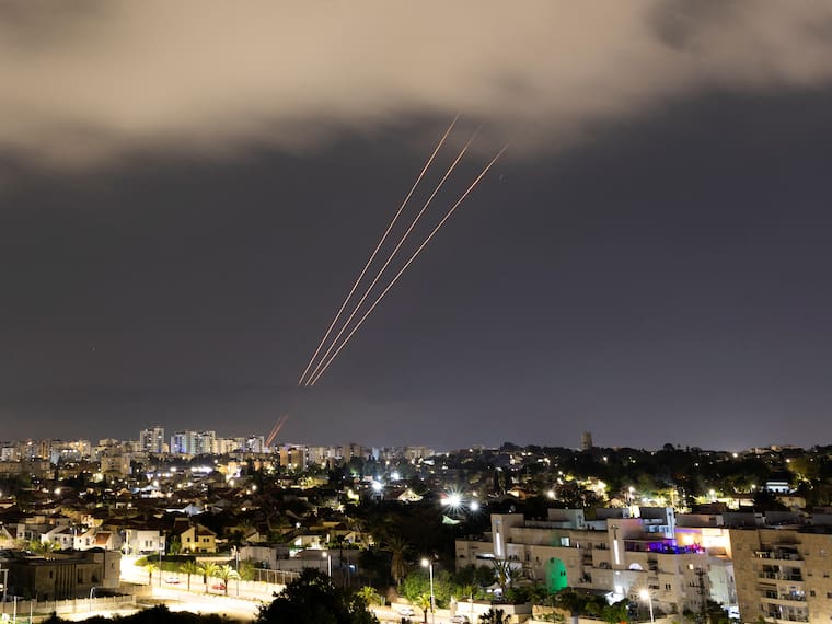 Irán lanza ataque con cientos de drones contra Israel