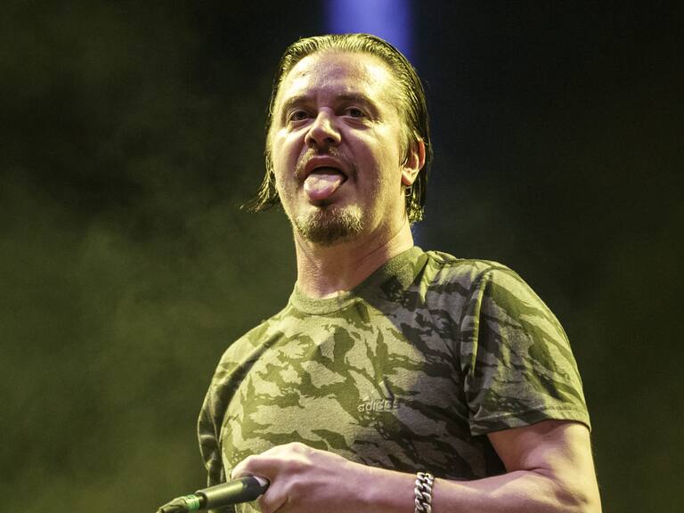 Mike Patton: «No soy científico, pero dar un concierto ahora no es una buena idea»