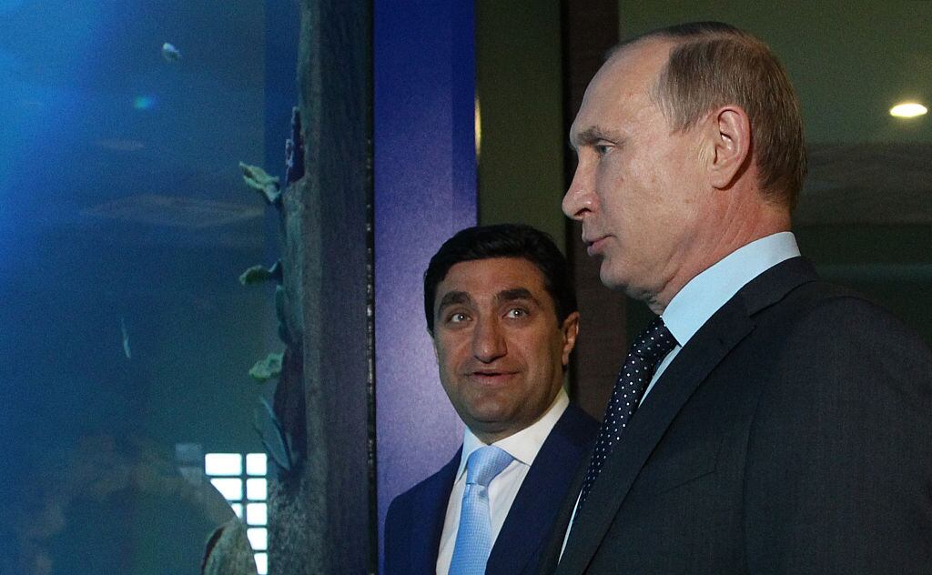 El presidente ruso Vladimir Putin junto al millonario God Nisanov