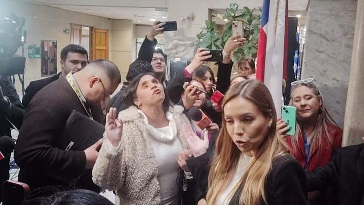 Senado lleva a Comisión de Ética el duro cruce entre Campillai y Flores tras polémica por proyecto de indultos