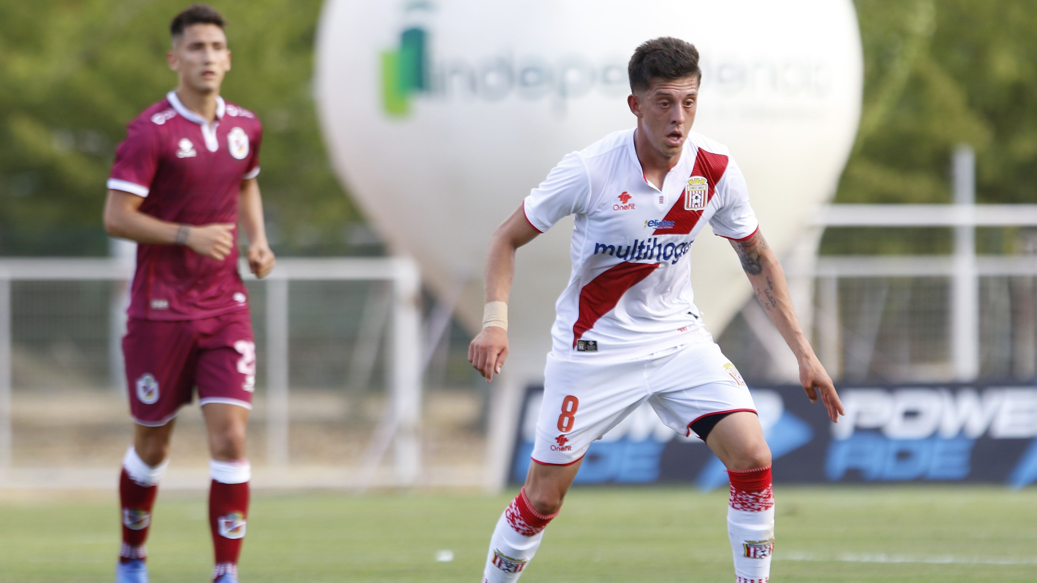 28 DE ENERO DE 2020/CURICO
Pablo Parra Rubilar, durante el partido valido por la fecha 1 del Campeonato Nacional AFP ?PlanVital 2020, entre Curico Unido y La Serena, disputado en el Estadio La Granja.
FOTO: GABRIEL SILVA/AGENCIAUNO
