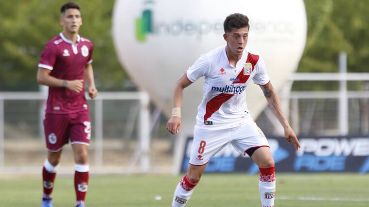 28 DE ENERO DE 2020/CURICO
Pablo Parra Rubilar, durante el partido valido por la fecha 1 del Campeonato Nacional AFP ?PlanVital 2020, entre Curico Unido y La Serena, disputado en el Estadio La Granja.
FOTO: GABRIEL SILVA/AGENCIAUNO