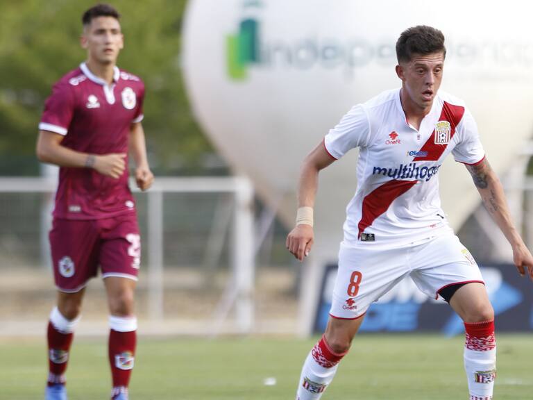 28 DE ENERO DE 2020/CURICO
Pablo Parra Rubilar, durante el partido valido por la fecha 1 del Campeonato Nacional AFP ?PlanVital 2020, entre Curico Unido y La Serena, disputado en el Estadio La Granja.
FOTO: GABRIEL SILVA/AGENCIAUNO