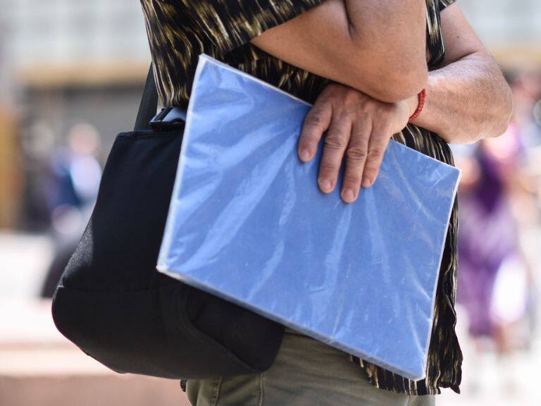 Cómo postular a los más de 38 mil empleos que ofrece Chile Trabajos