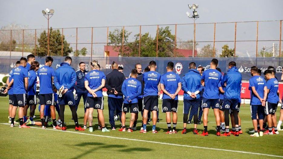 Los dos formaciones que maneja Chile para enfrentar a Venezuela