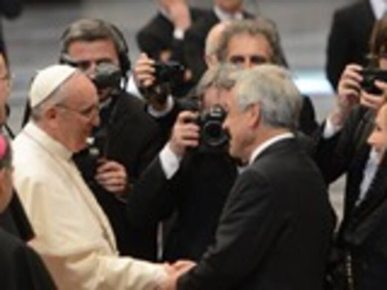Sebastián Piñera aseguró que el papa le confirmó que visitará Chile