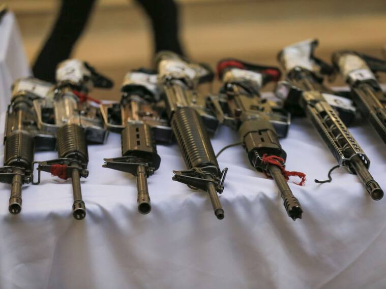 Armas de fuego decomisadas por la policía en Colombia