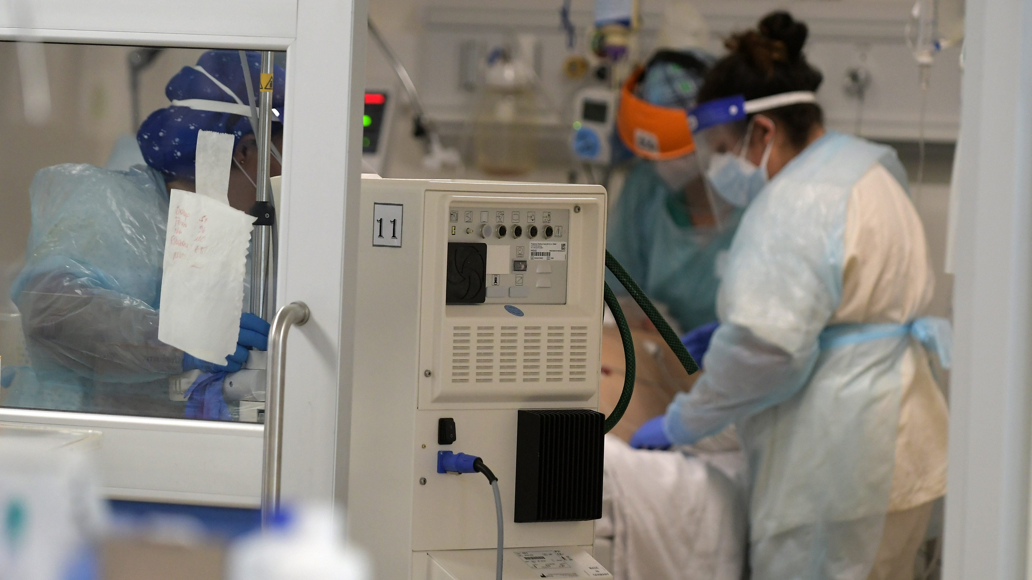 05 de Enero de 2021 / IQUIQUE Un alza en la ocupación de camas UCI con pacientes contagiados por COVID-19 presenta el Hospital Ernesto Torres Galdames de Iquique, que es el único recinto de alta complejidad que existe en la región.
FOTO: CRISTIAN VIVERO BOORNES/AGENCIAUNO