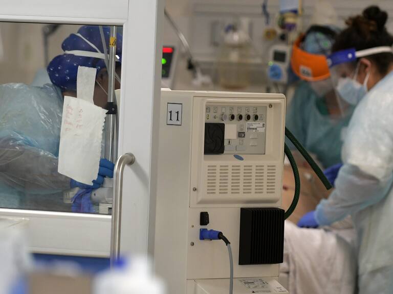 05 de Enero de 2021 / IQUIQUE Un alza en la ocupación de camas UCI con pacientes contagiados por COVID-19 presenta el Hospital Ernesto Torres Galdames de Iquique, que es el único recinto de alta complejidad que existe en la región.
FOTO: CRISTIAN VIVERO BOORNES/AGENCIAUNO