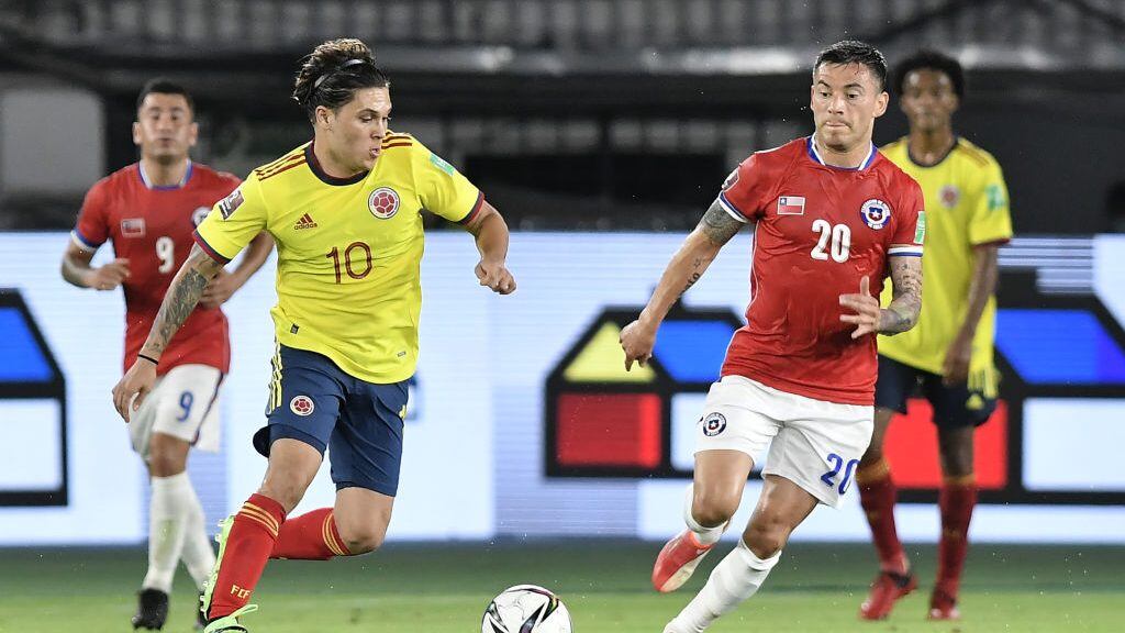 Alerta: Charles Aránguiz llegó a Santiago a hacerse exámenes y es duda en la Roja
