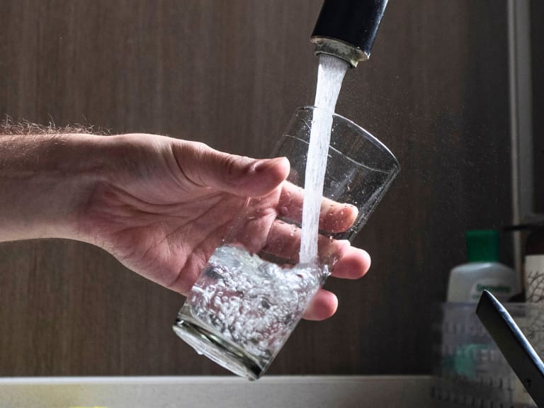 Anuncian corte de agua en Santiago para este jueves 12 de marzo: estas son las seis comunas afectadas en la RM