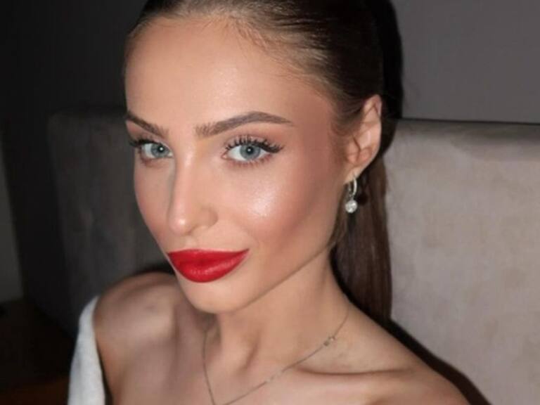 La nueva madrina de La Roja: Novia de Eduardo Vargas se convierte en la musa de la era Gareca