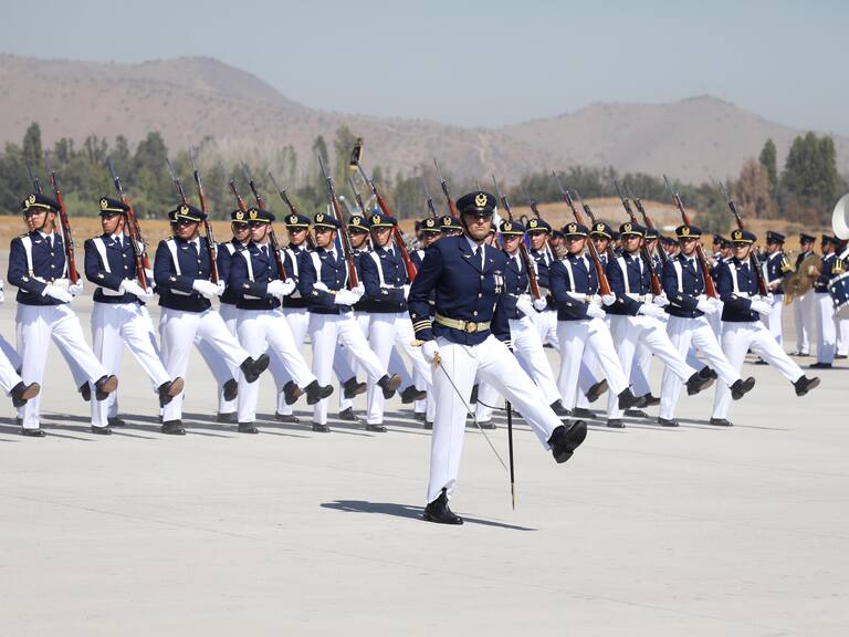Cómo postular a la Fuerza Aérea y cuáles son los requisitos que se piden
