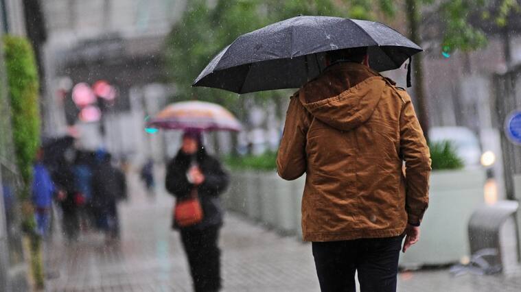 Lluvia en Santiago
