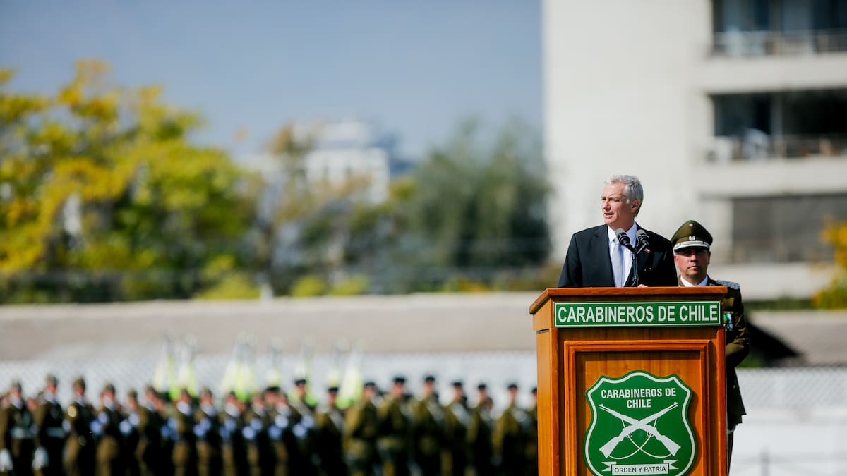 “Para honrar a los héroes de Chile”: Presidente Kast anuncia paquete de medidas para Carabineros en su 99° aniversario