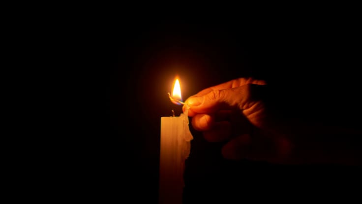 Enel anuncia cortes programados de luz en seis comunas de la Región Metropolitana para este 10 de mayo