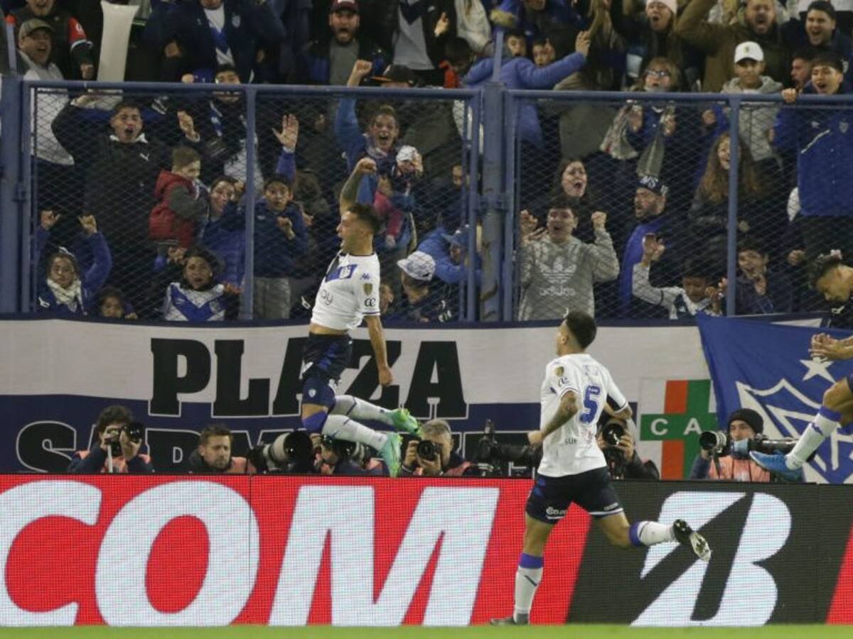 Vélez da el primer golpe ante Talleres y tomó ventaja en los 4tos de final de Copa Libertadores