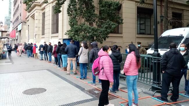 Filas en sucursal de ChileAtiende por RSH e IFE – ADN