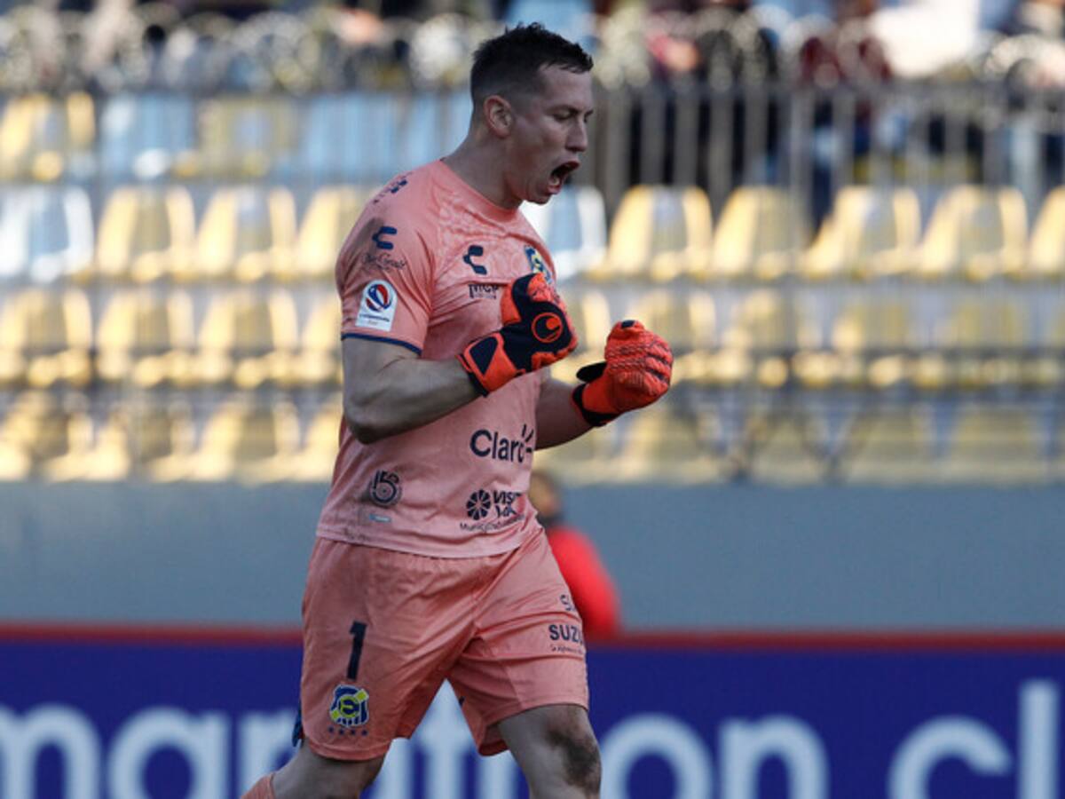 Ignacio González se ilusiona con fichar en Colo Colo, pero le hace una dura crítica al club: “Le da poco espacio a los arqueros de cantera”