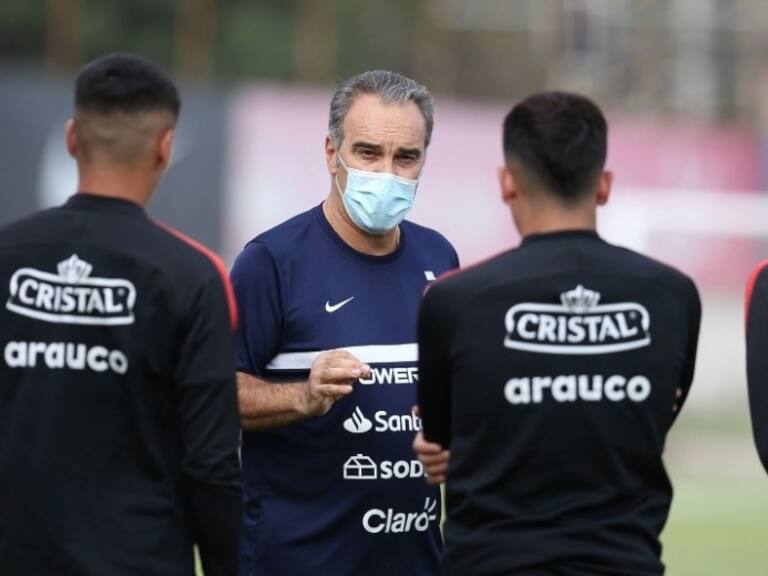 La primera oncena que probó Martín Lasarte de cara al duelo amistoso ante Bolivia