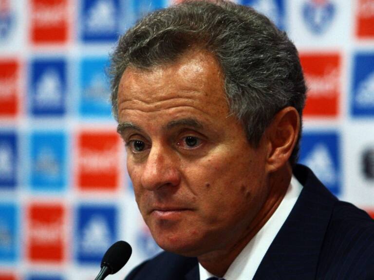 Federico Valdés apunta contra los errores de Azul Azul en la U: "En el fútbol, tomar esos riesgos se paga caro"