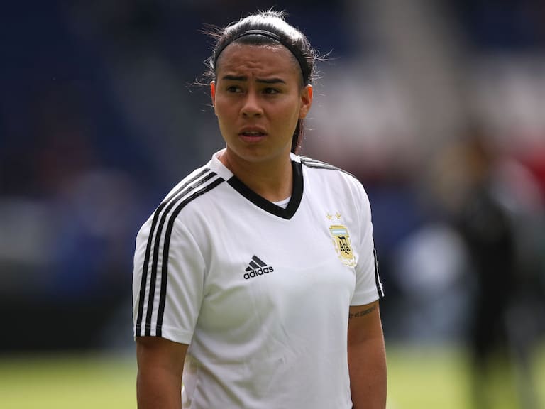 Mundialista con la Selección Argentina Femenina llegó a Chile para reforzar a la U